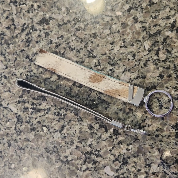 Cowhide Keychains - Picture 4 of 5